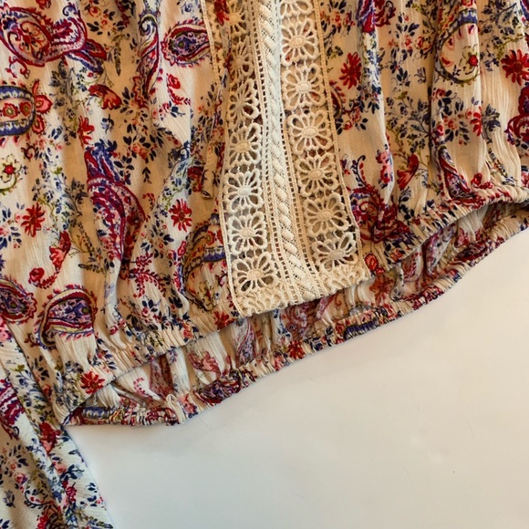 Bleuh Ciel top, bell sleeves, paisley - Picture 4 of 4